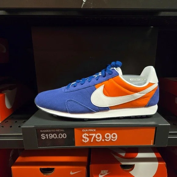 NIB (New) - Nike Pre Montreal 17 Shoe - Size 10.5‎ US (Mens) - Retail: $190 - Picture 4 of 4